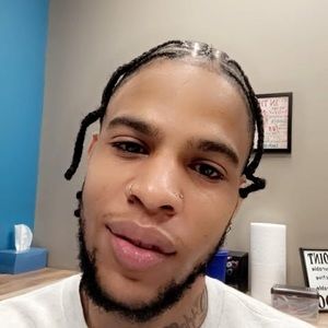 Meet your Posher, Thomas